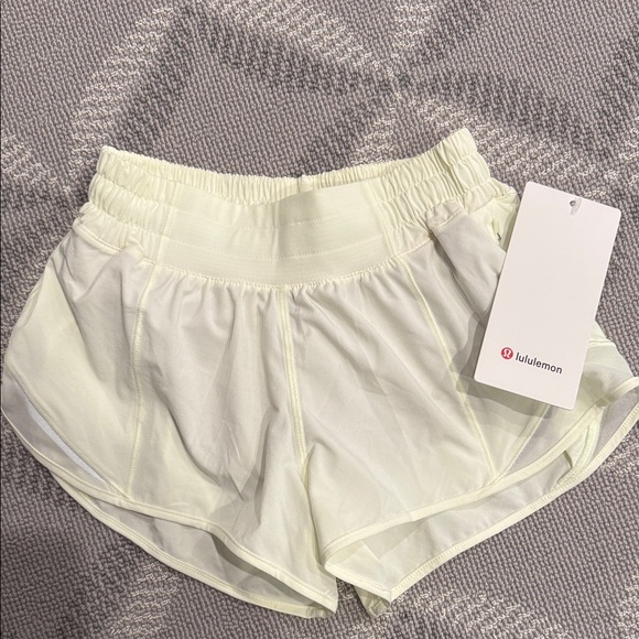 lululemon athletica Women's Athletic Shorts in Light Cream - Picture 1 of 2